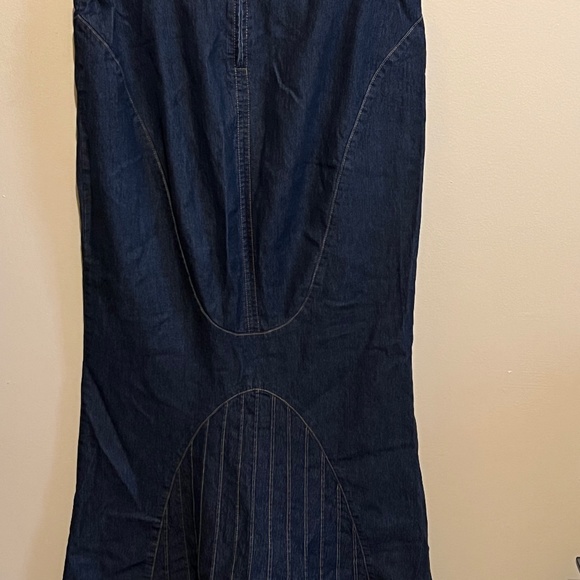 Bisou stretch Denim Jacket and skirt set size 12 - Picture 4 of 4